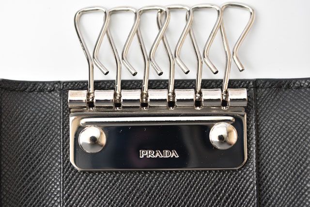 Prada Outlet Key Case Prada Key Holder 2m0025 Saffiano Corner Shape Push