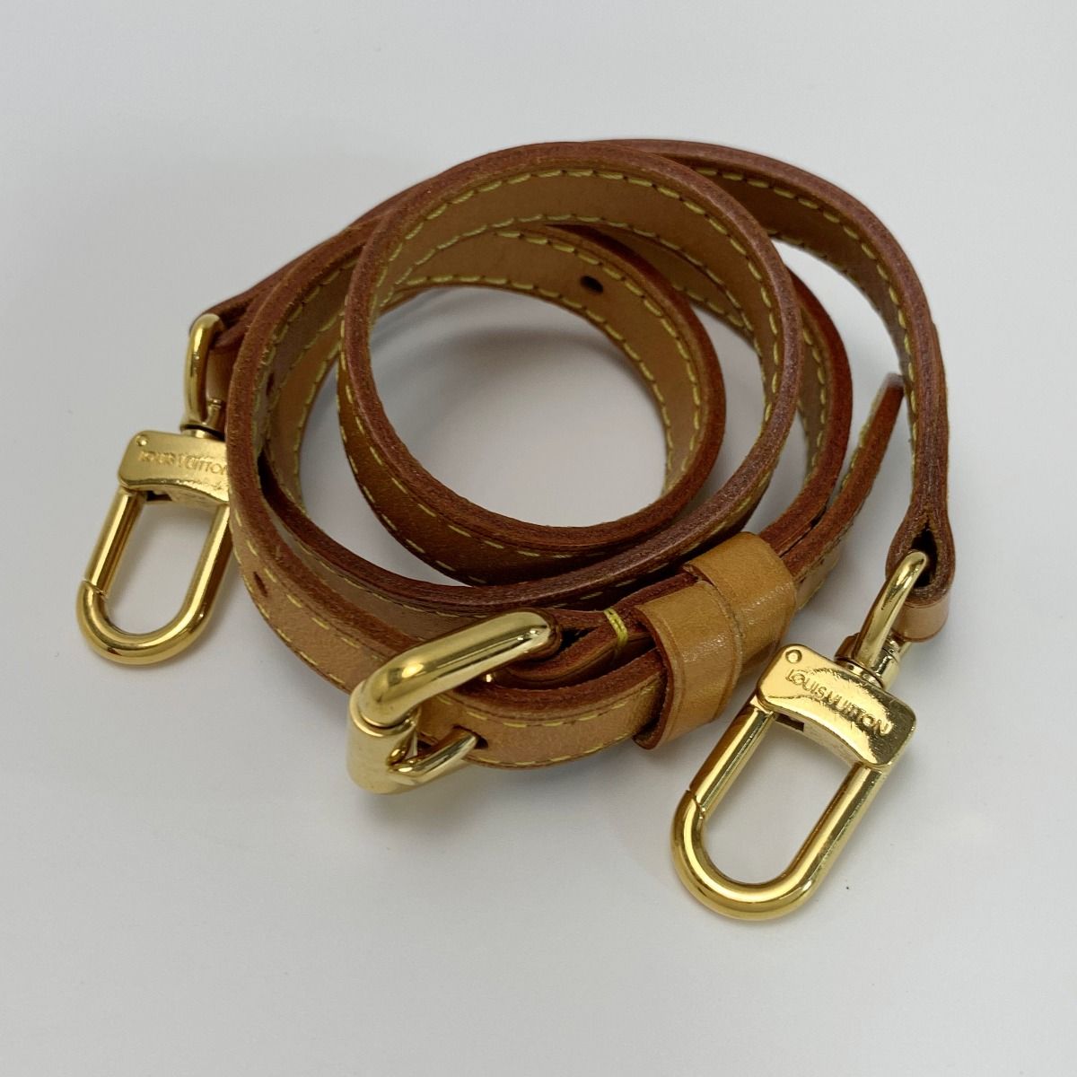 Louis Vuitton Leather Leather Beige Gold Hardware Approx 77cm (30.31in)