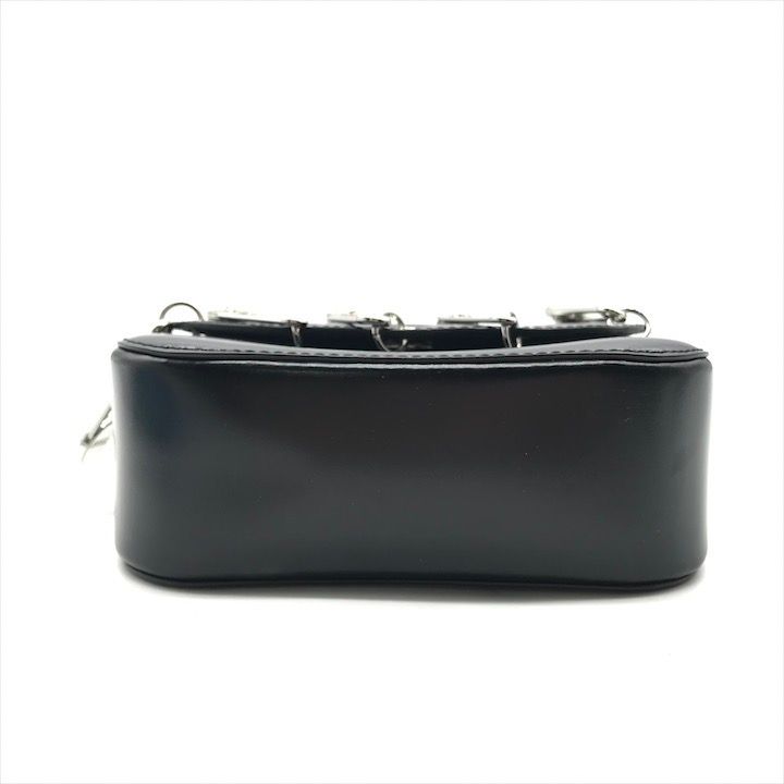 Versace Versus Super Safety Chain Shoulder Bag Black Leather