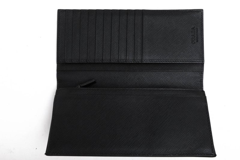 Prada Long Wallet Men Leather Genuine Black 2mv836 Portafverticale Saffiano