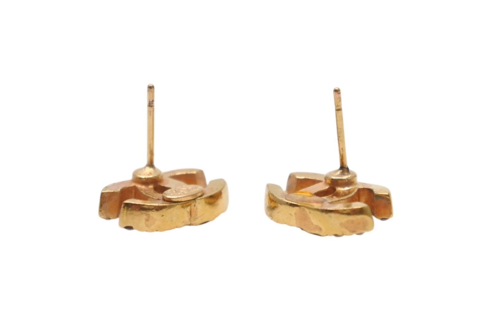 Chanel CC Logo Earrings 01 Rhinestone Metal Gold Clear — view 6