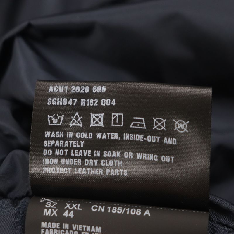 Prada 20AW Sgh047 Triangle Logo Triangle Plate Hooded Double Zip Up Down Coat