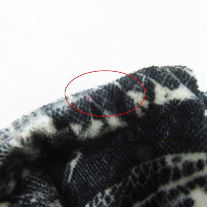 CHANEL P60011 Cotton Partially Lined Silk Coco Mark Buttons Total Pattern Shawl