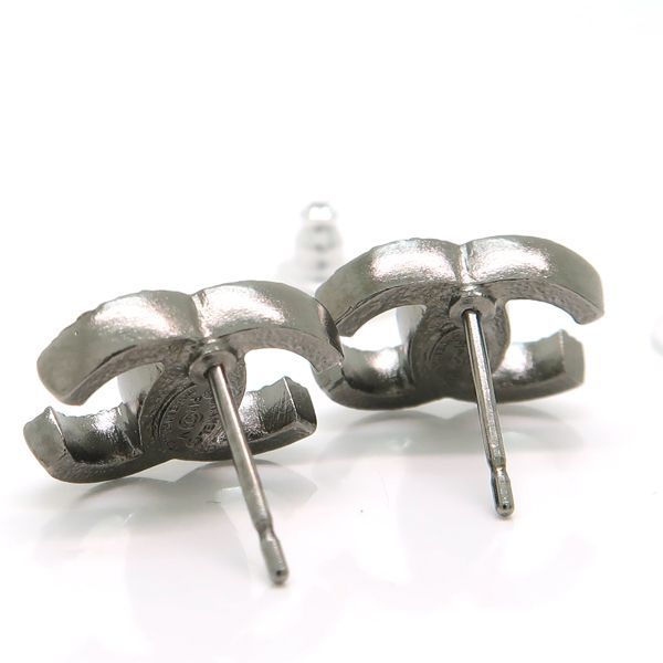 Chanel Coco Mark Earrings F19V Rhinestone Metal Gunmetal Box Included Chanel