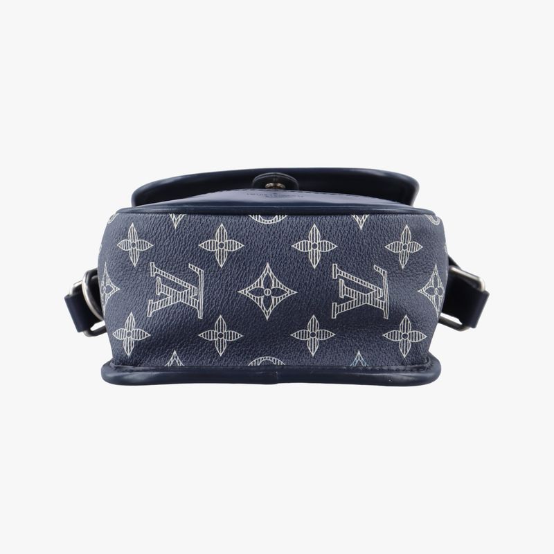 Louis Vuittonmonogram Savannah Messenger BB Monogram Savannah Monogram Canvas