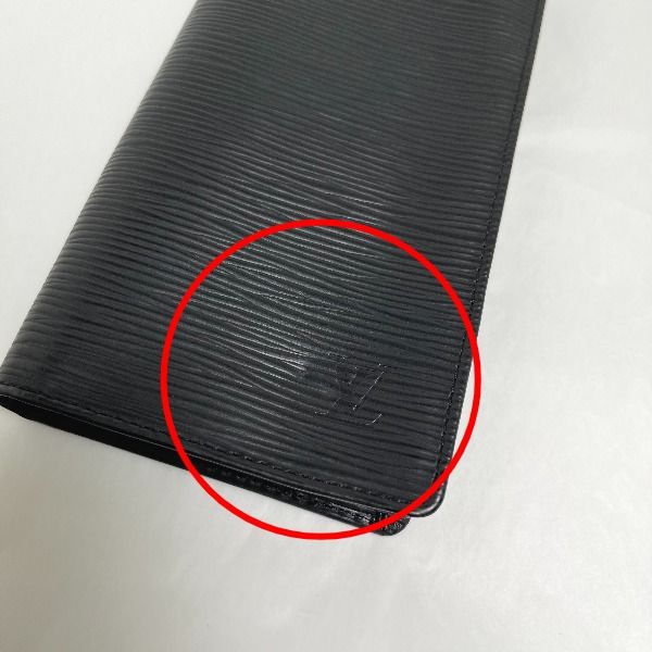 Louis Vuitton M63212 Epi Bi-fold Long Wallet Porte Cles Di Long Wallet