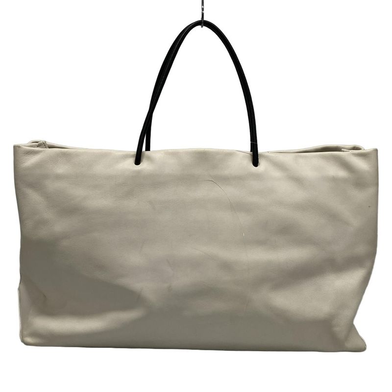 Chanel Essential Tote Ivory And Black Lambskin