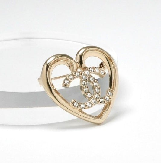 Chanel Brooch Corsage Gold Heart Here Mark Rhinestone
