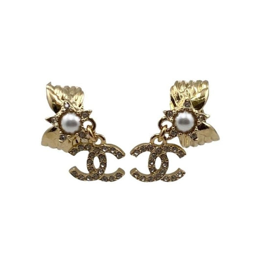 Chanel Earrings Coco Mark CC Logo Star Rhinestone Pearl Gold Chanel