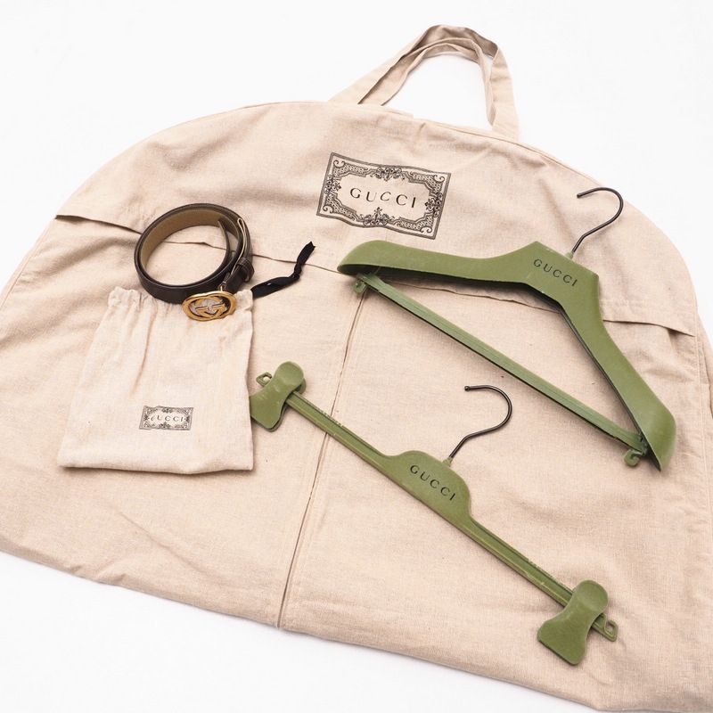 2022Gucci Skirt Suit Size 36 (155 80Y) GG Logo Gold Button Tweed