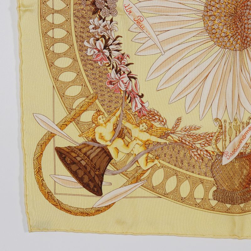 Hermes Carré 42 Amours Sunflowers Silk Yellow Women's Scarf