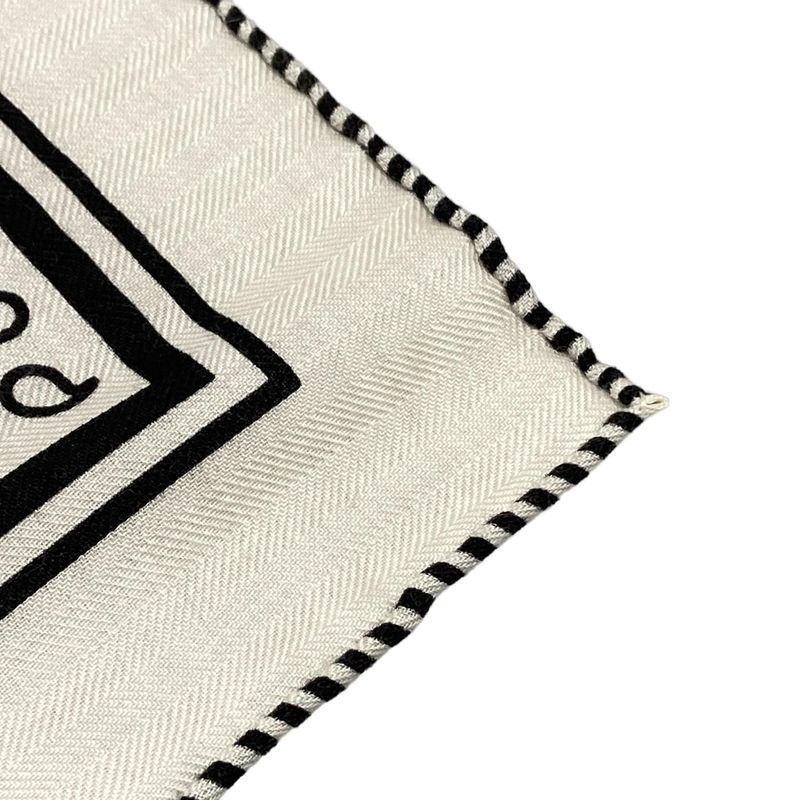 Hermes Stole (shawl) Carre Geant/shawl Carre 140 Ivory×black Festival Des