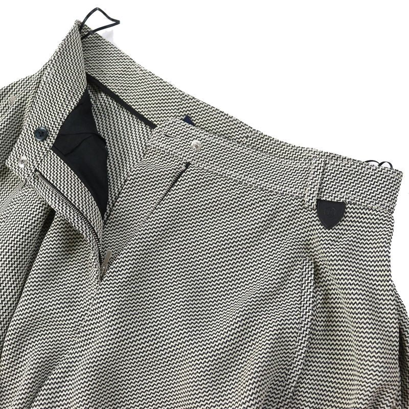 Louis Vuitton 2024 Lvleather Patch Karakoram Flared Shorts 100% Silk Lining