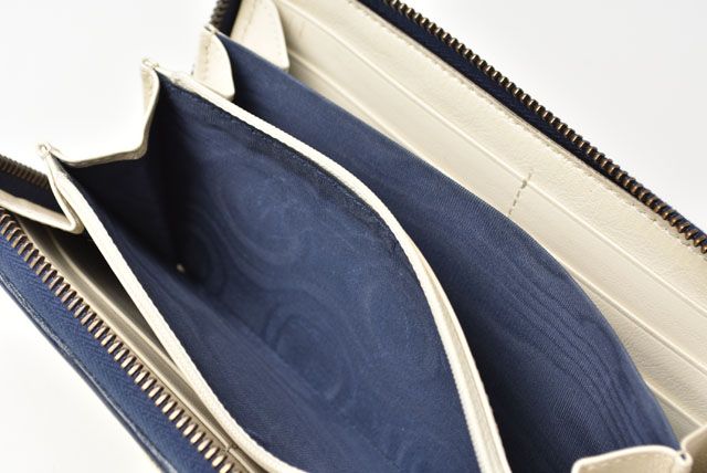 Unused Gucci Wallet Long Wallet GG Marmont GG Marmont White Navy 573810