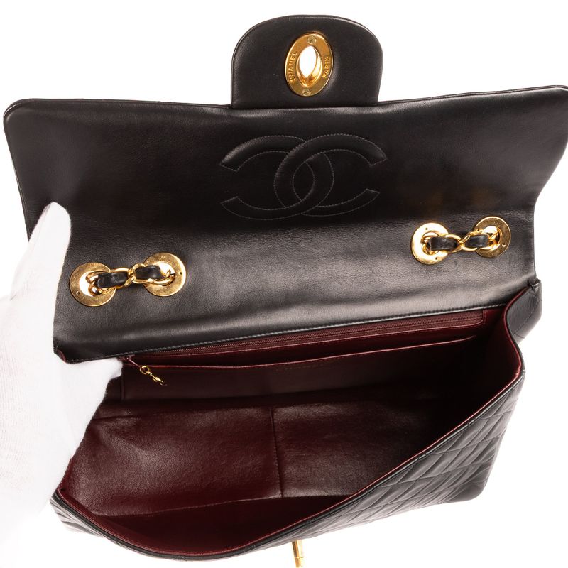 Chanel Maxi Jumbo Vintage Single Flap Black Smooth Scuff Zar A