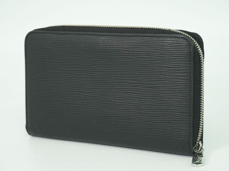Authentic Louis Vuitton LV Zippy Organizer Epi Leather Long Wallet Noir Black