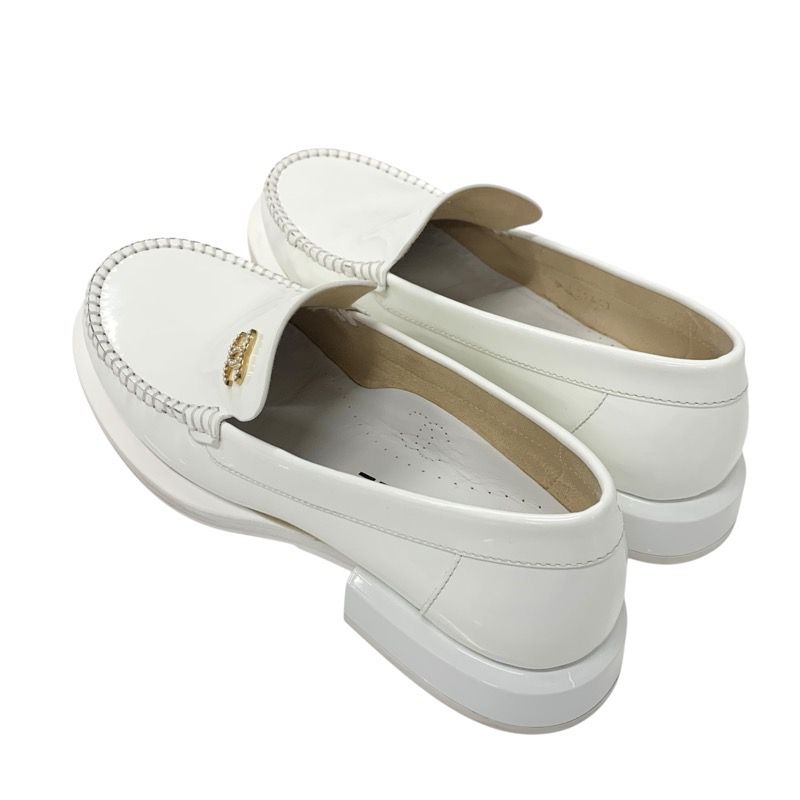 Chanel Loafer Leather Shoes Patent Leather White Gold Here Mark