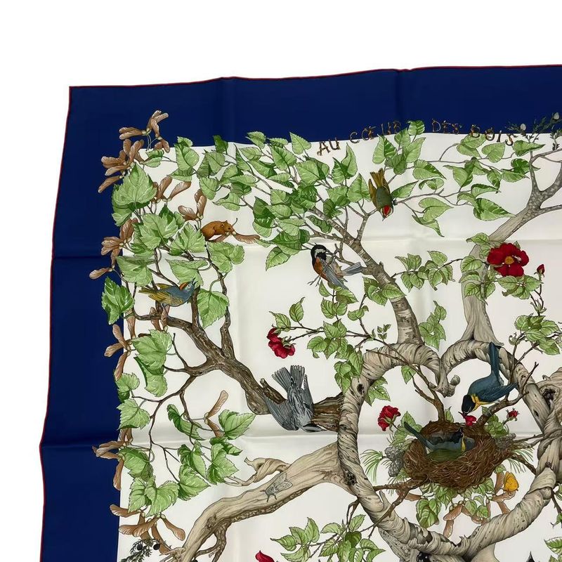 Hermes Carre 90 AU Coeur DES BOIS In The Woods Scarf Silk Navy With Box