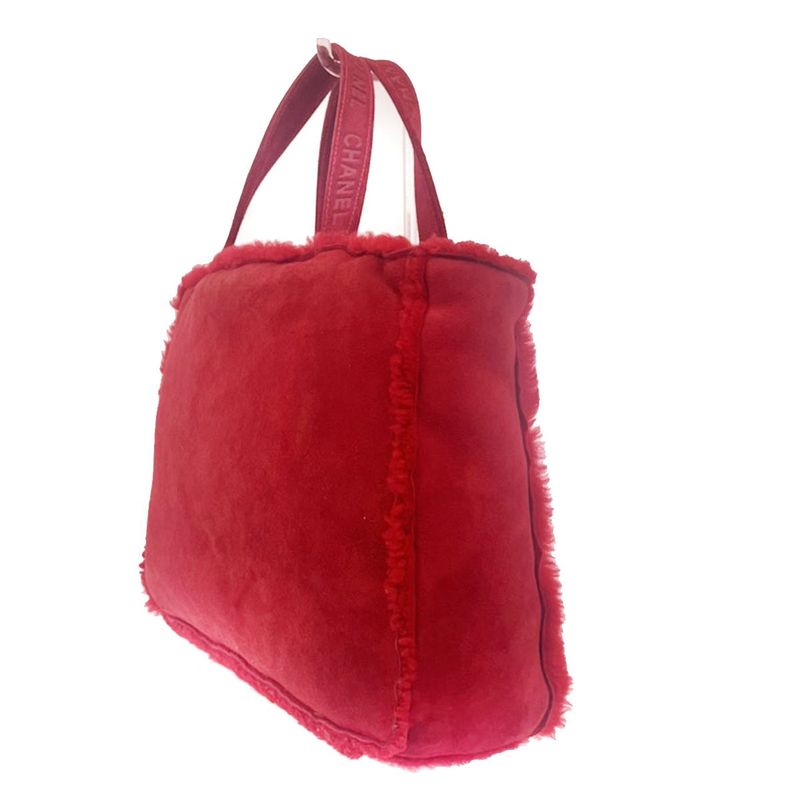 Chanel Handbag Fur Bag Leather Red 86ka838