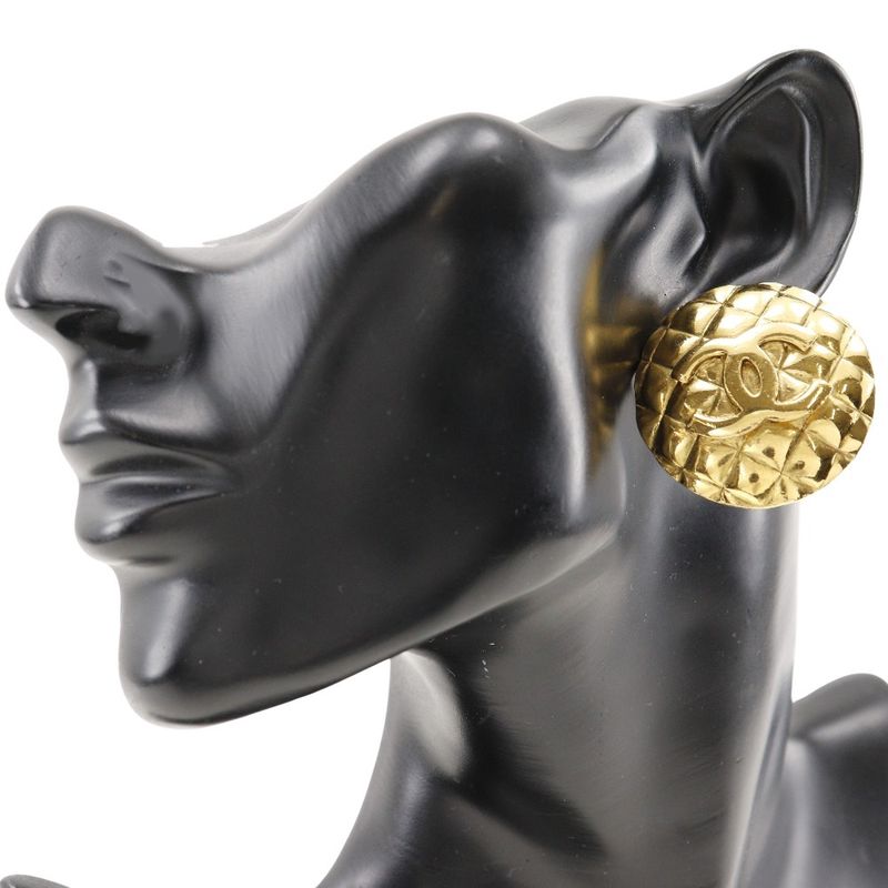 Chanel Coco Mark Matelasse Vintage Gold Plated 23 Ladies 42.7g Earrings