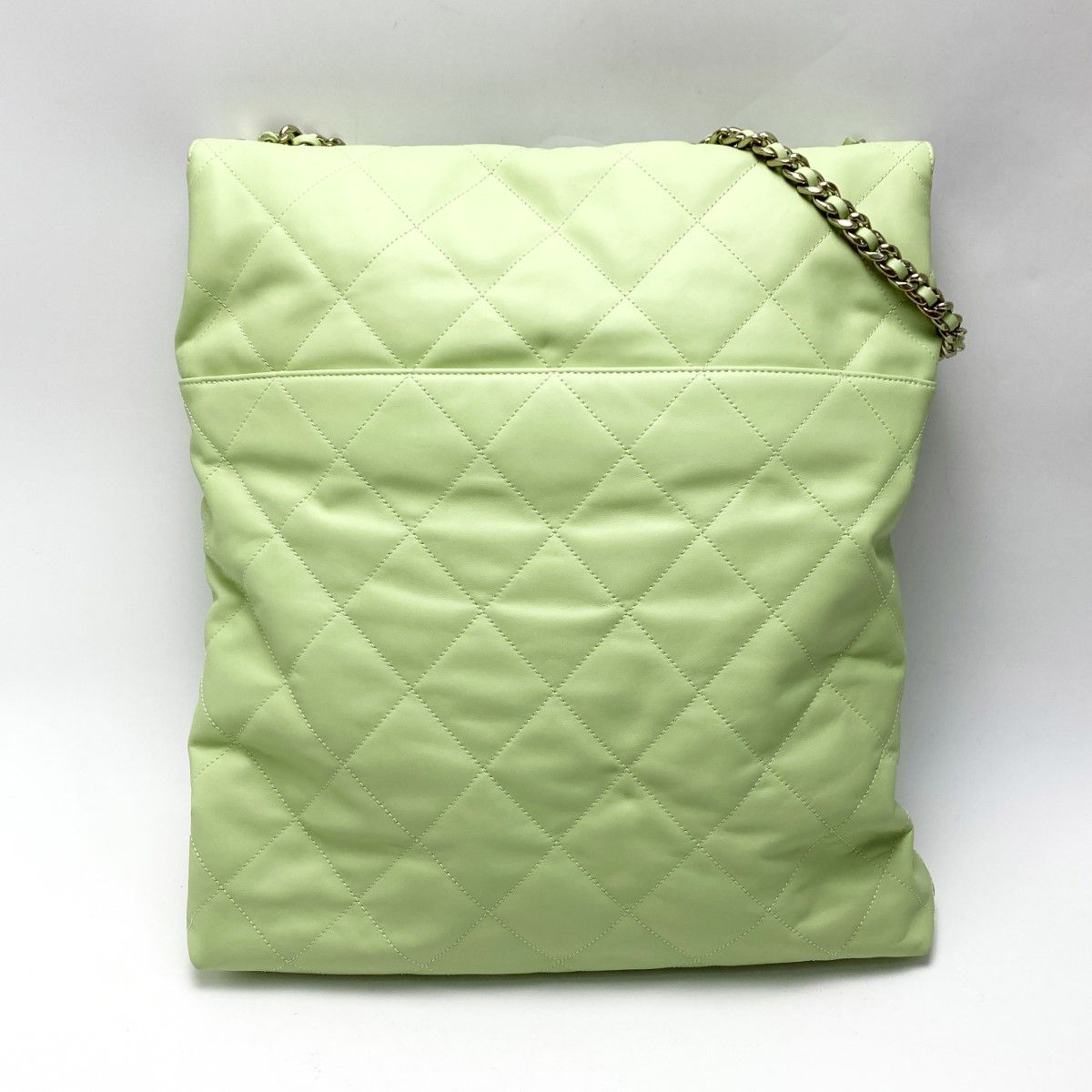 Chanel Matelasse Maxi Hobo Bag As4617 B14999 Ns835 Light Green Shoulder Bag