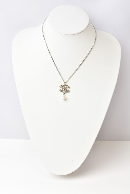 Chanel Necklace Pendant Coco Mark Rhinestone Faux Pearl Silver Rye Togo Old