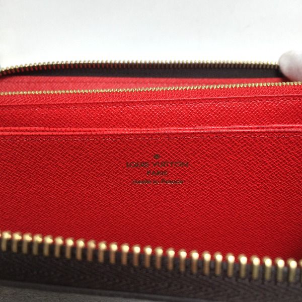 Louis Vuitton M41896 Monogram Round Zipper Zippy Wallet