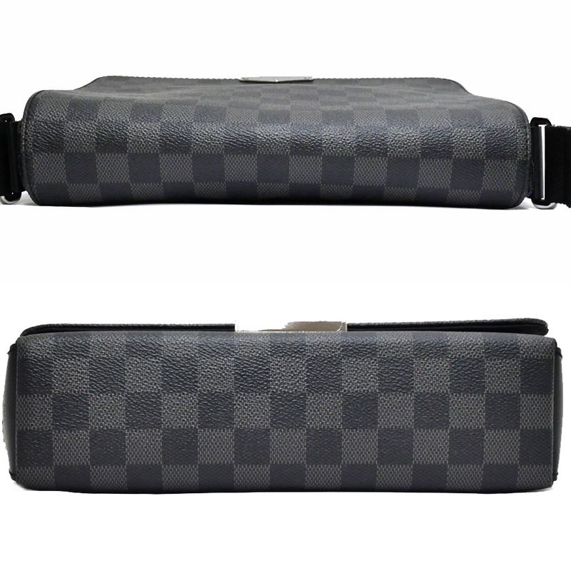 Louis Vuitton Damier Graphite District PM NV2 N40349 Shoulder Bag Black