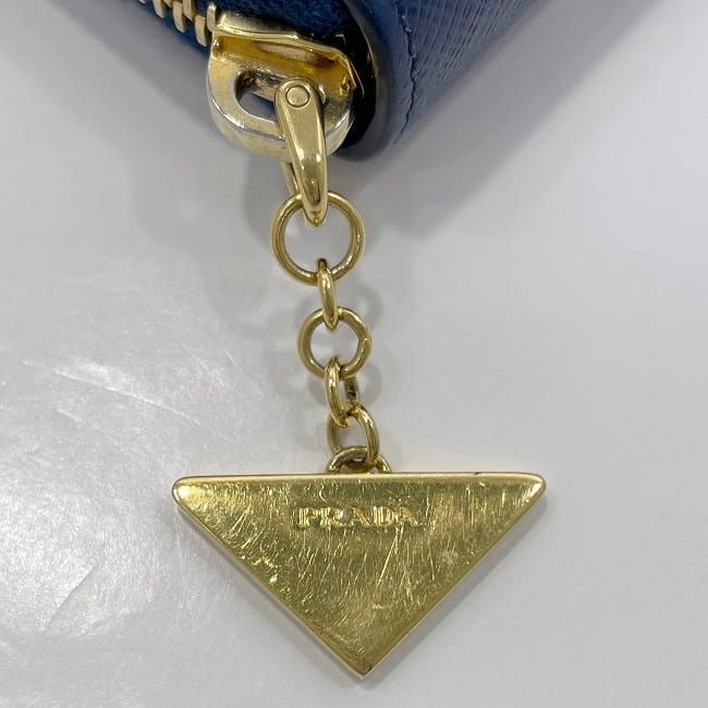 Prada Round Zipper Long Wallet Blue Wallet Excellent Condition Saffiano Leather