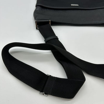 Gucci 161822 Guccissima Shoulder Bag Black Leather Women Men Fashion