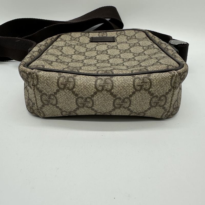 Gucci 122754 Shoulder Bag GG Supreme Brown Beige Ladies Men Fashion Vintage
