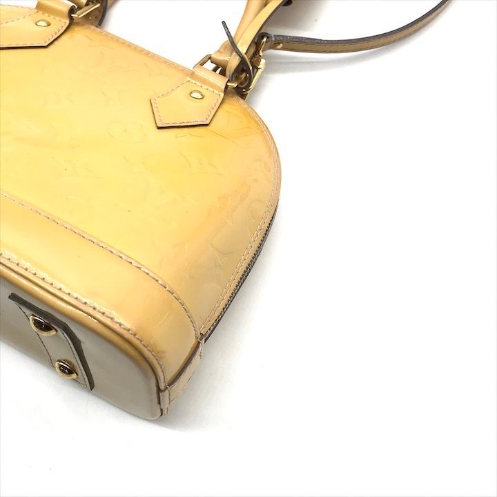 Louis Vuitton Vernis Alma BB Enamel 2-Way Shoulder Hand Bag Beige