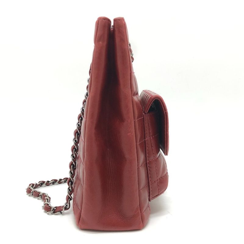 Chanel Tote Bag Chocolate Bar 255 Lambskin Red
