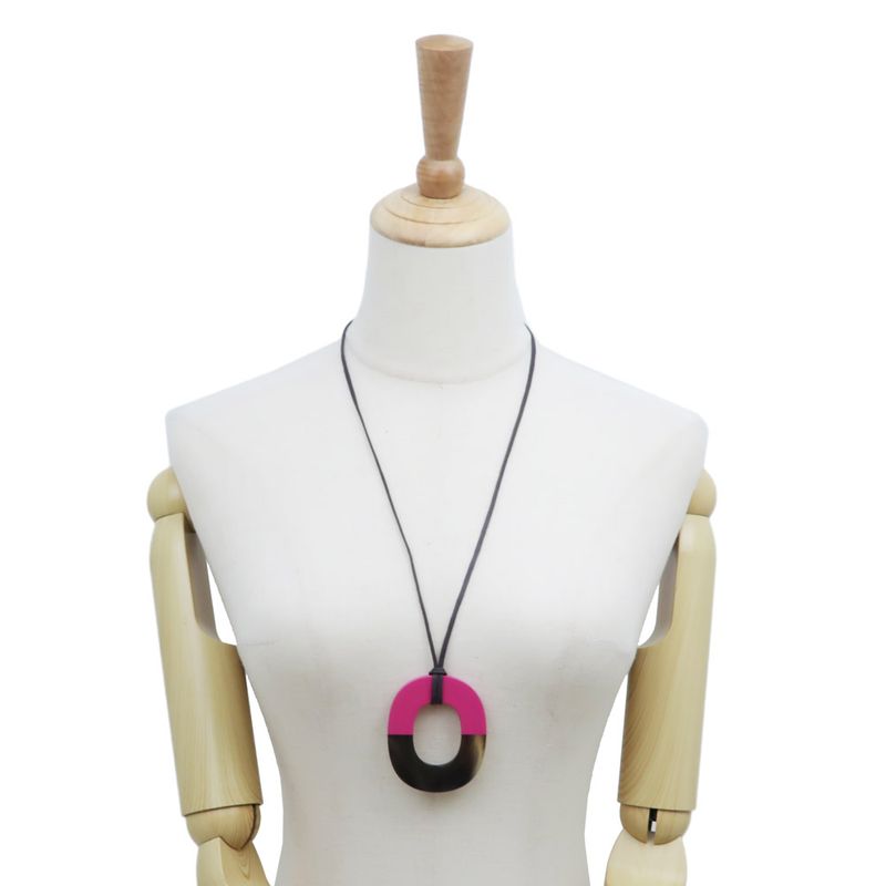 Hermes Necklace Ismu GM Lacquer-buffalo-horn Pink Brown Pendant