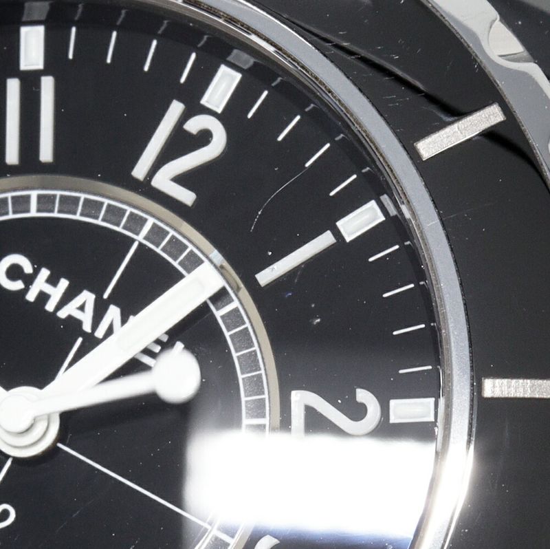 Chanel J12 38mm (150in) H0685 Men's