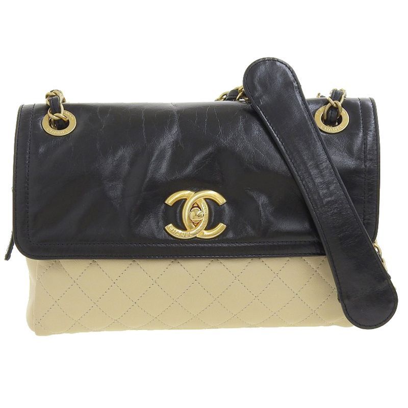 Chanel Chain Tote Handbag
