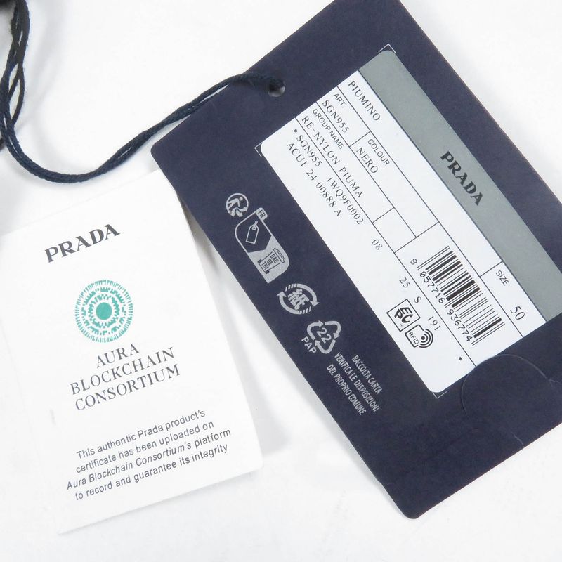 Prada 2024 Sgn955 Triangle Logo Re-nylon Puffer Jacket Down Jacket Black 50