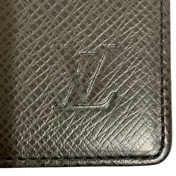 Louis Vuitton Taiga Porte Barrule Carte Cles Di M30392 Billfold Long Wallet