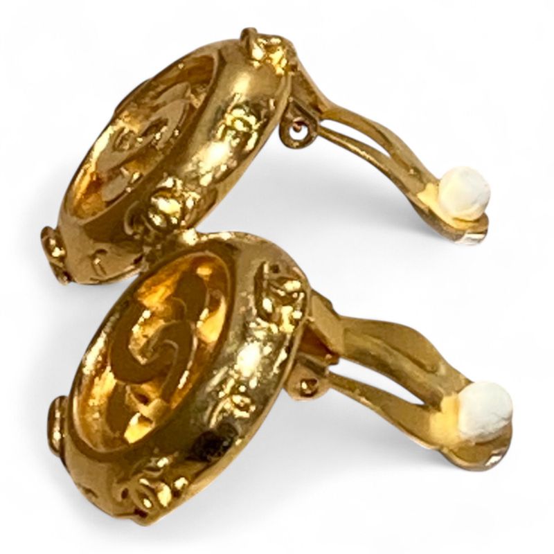 Chanel ⑤ Coco Mark Earring Ladies Gold FREE