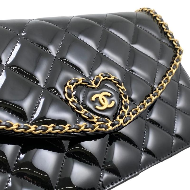 Chanel Shoulder Bag Heart Chain Ap4900 Matelasse Patent Enamel Coco Mark Black
