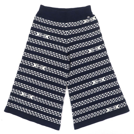 CHANEL P56182k07327 100% Cashmere Coco Mark Logo Hardware Chain And Tan Lock