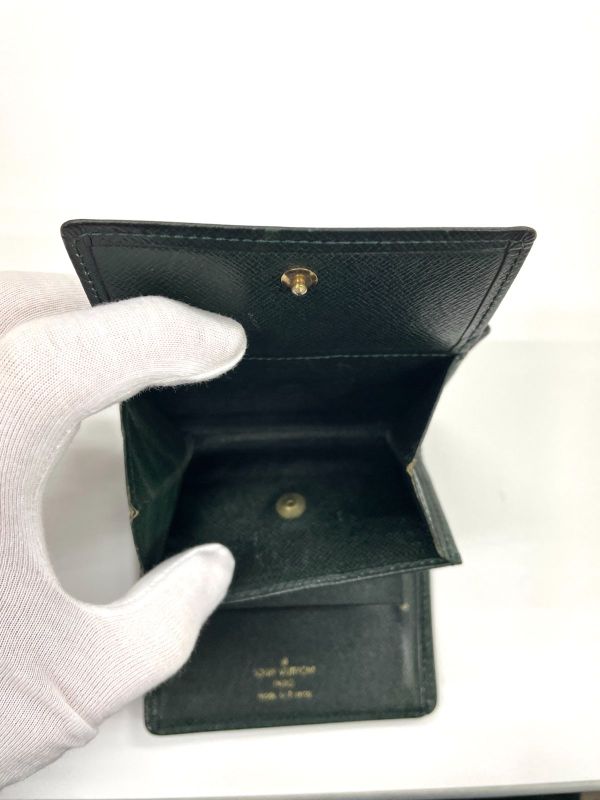 Louis Vuitton Taiga Porte Vieux 3 Cartes Cles Di Compact Wallet Fold Wallet