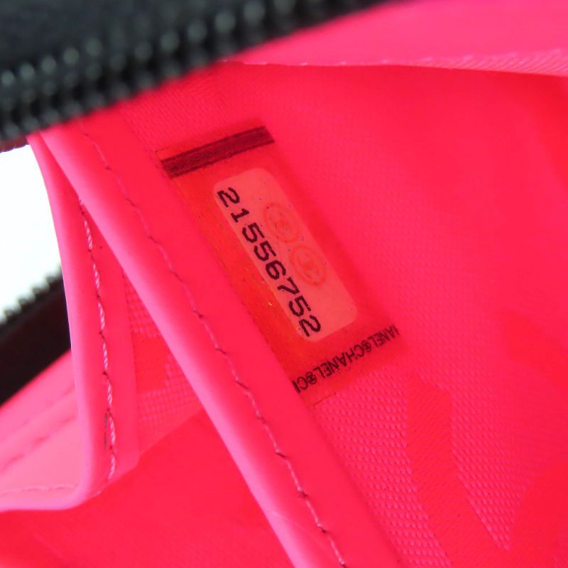 CHANEL A50078 Cambon Line Calfskin Enamel Coco Mark Round Zipper Long Wallet