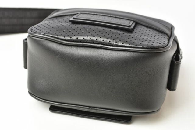 Bottega Veneta Shoulder Bag Shoulder Pouch Bottega Veneta Leggiero Perforated