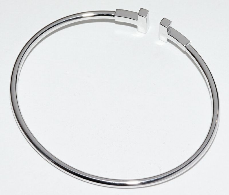 Tiffany & Co Bracelet Bangle 18K White Gold 18 Diamonds (total 024ct) T-wire