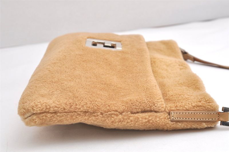 Fendi Vintage Shoulder Crossbody Bag Boa Leather Beige 3600n