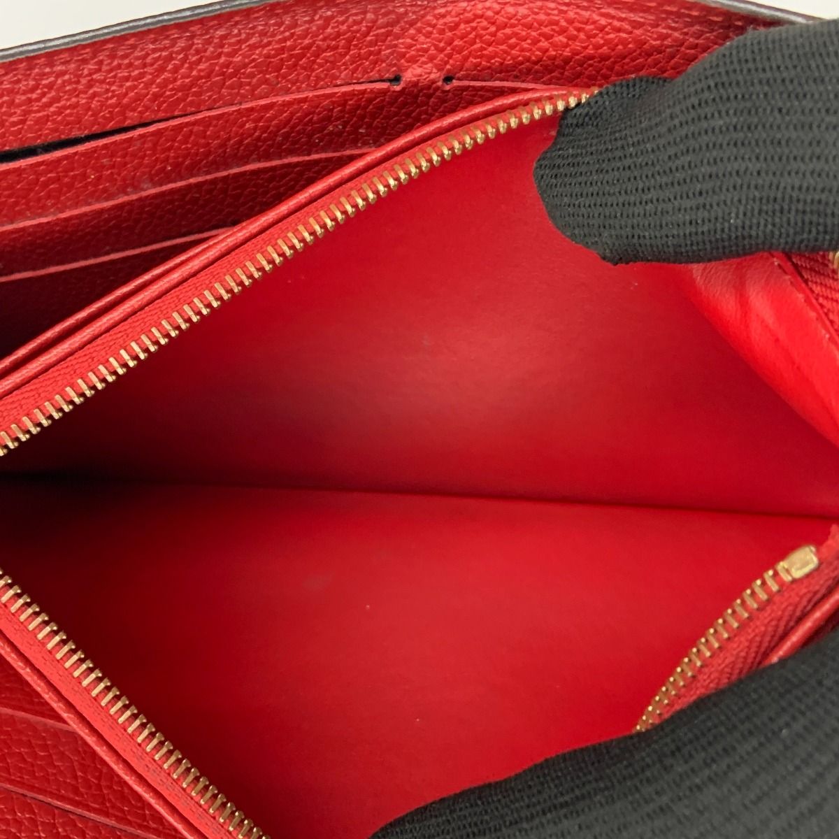 Louis Vuitton Monogram Empreinte Portefeuille Sarah Bifold Long Wallet M62213