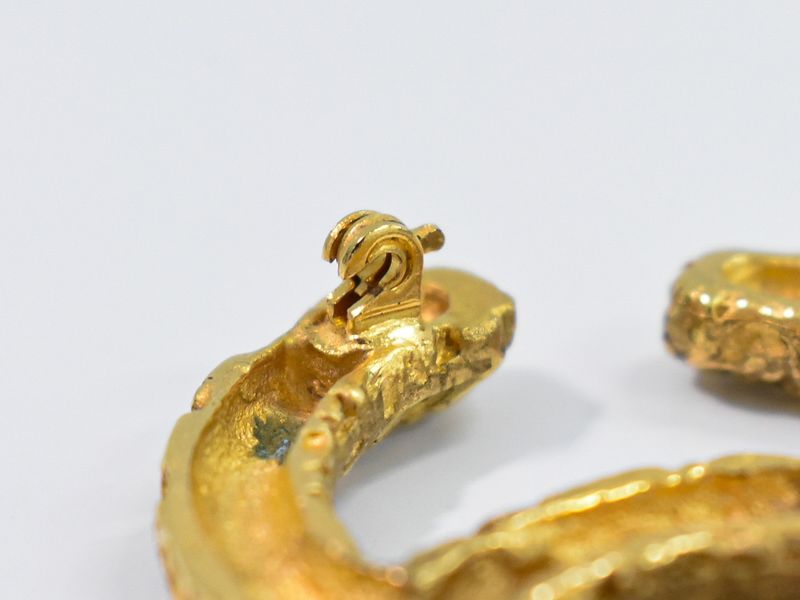 Authentic Chanel Coco Mark Brooch GP Gold Plated Coco Mark Accessories Jewelry