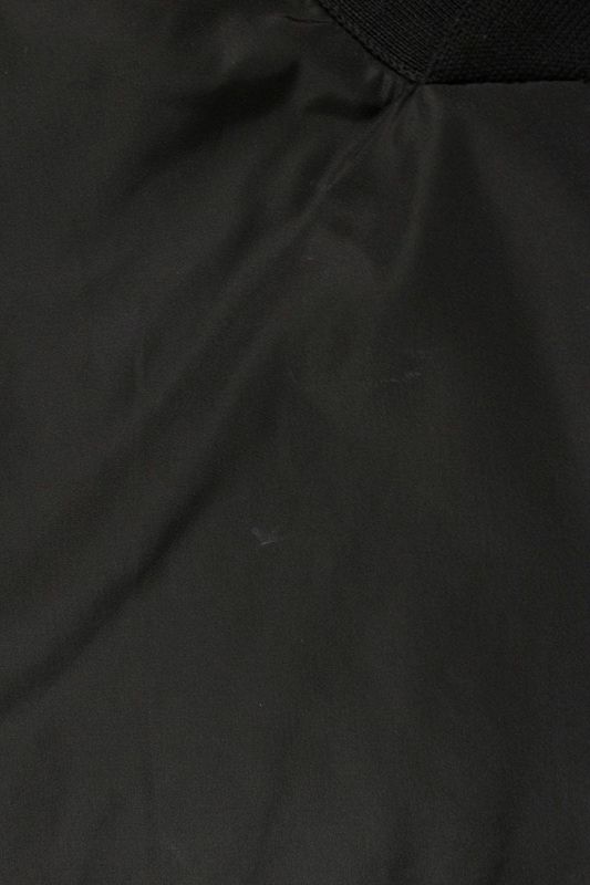 Prada Ujn895 S0000 1YR5 Re-nylon Triangle Plate Switch Short Sleeved Polo Shirt