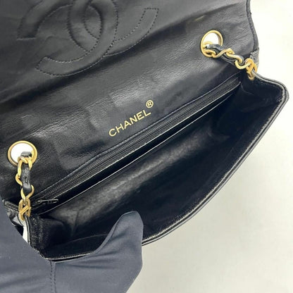 CHANEL Vintage Matelasse Lambskin Leather Quilted Shoulder Bag Chain